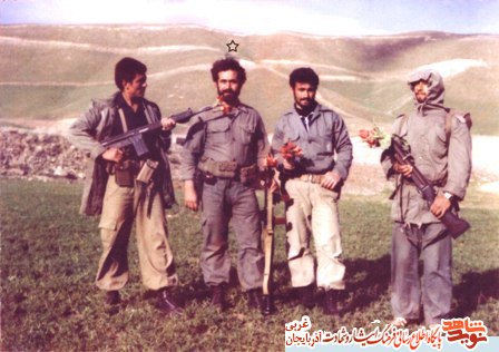 پاسدار وظیفه ای که از ماموران شاه ترسی به دل نداشت پاسدار وظیفه ای که از ماموران شاه ترسی به دل نداشت