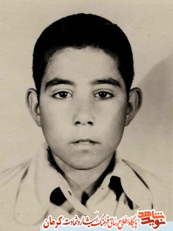 شهید «مسعود شيخ باغبابوييه» خطاب به پدر/ مبادا غمی به چهره ی مردانه ات بنشیند شهید «مسعود شيخ باغبابوييه» خطاب به پدر/ مبادا غمی به چهره ی مردانه ات بنشیند