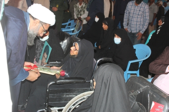 برگزاری یادواره 5 شهید والامقام محله معزآباد در شهرستان رودان