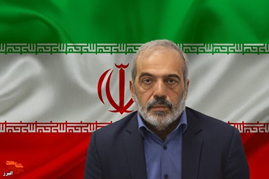 نماز خواندن را از پسرم سعید یاد گرفتم؛ دلش برای خاک شلمچه بی‌قرار بود