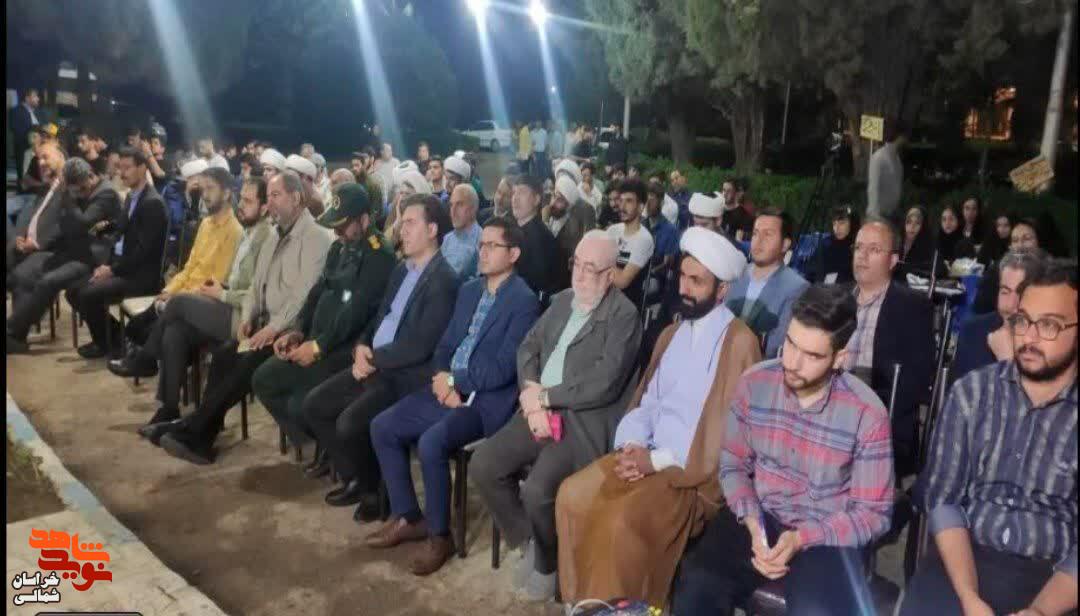 تصاویر/ یادواره شهدای گمنام، دانشجو و اساتیدبرگزار شد