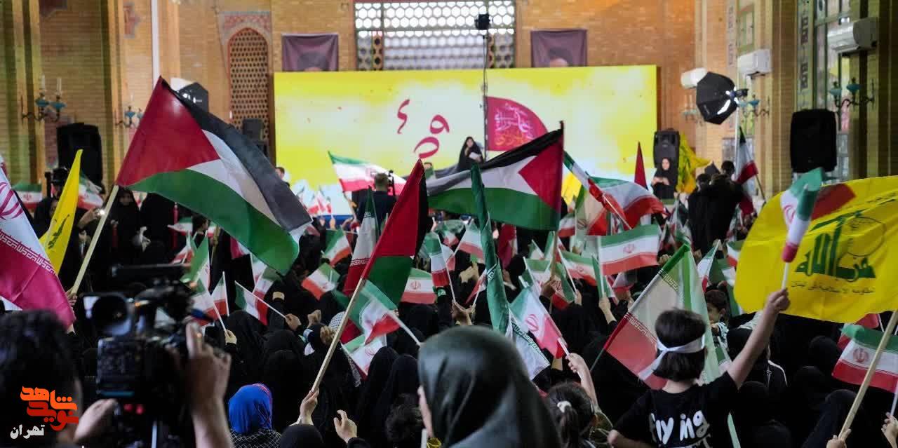 اجتماع «زنان عاشورایی رهروان زینبی»
