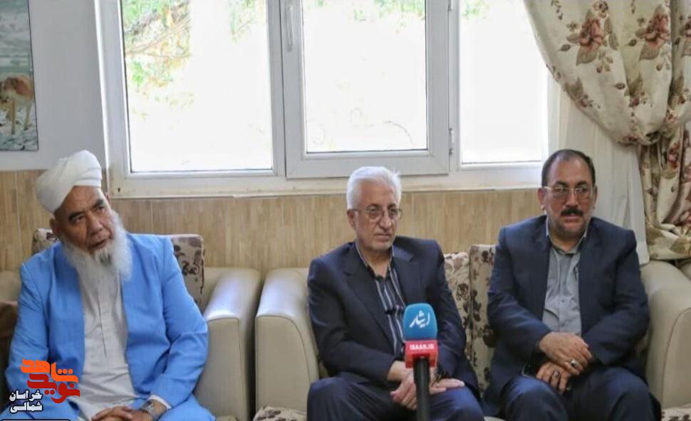 گشاده‌دستی و گشاده‌رویی از ویژگی‌های برجسته شهید غیادی بود