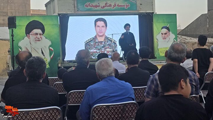 گزارش تصویری| برپایی مراسم آبروی محله به یاد شهید «محمد شاکری»