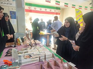 برپایی غرفه شهدایی کانون ایثار و شهادت نظرآباد...